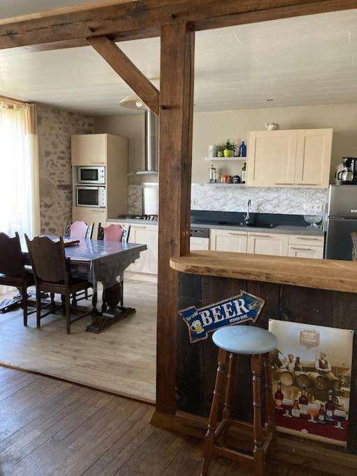 Grand Appartement Tres Clair Pres Centre Ville 아르장타트 외부 사진